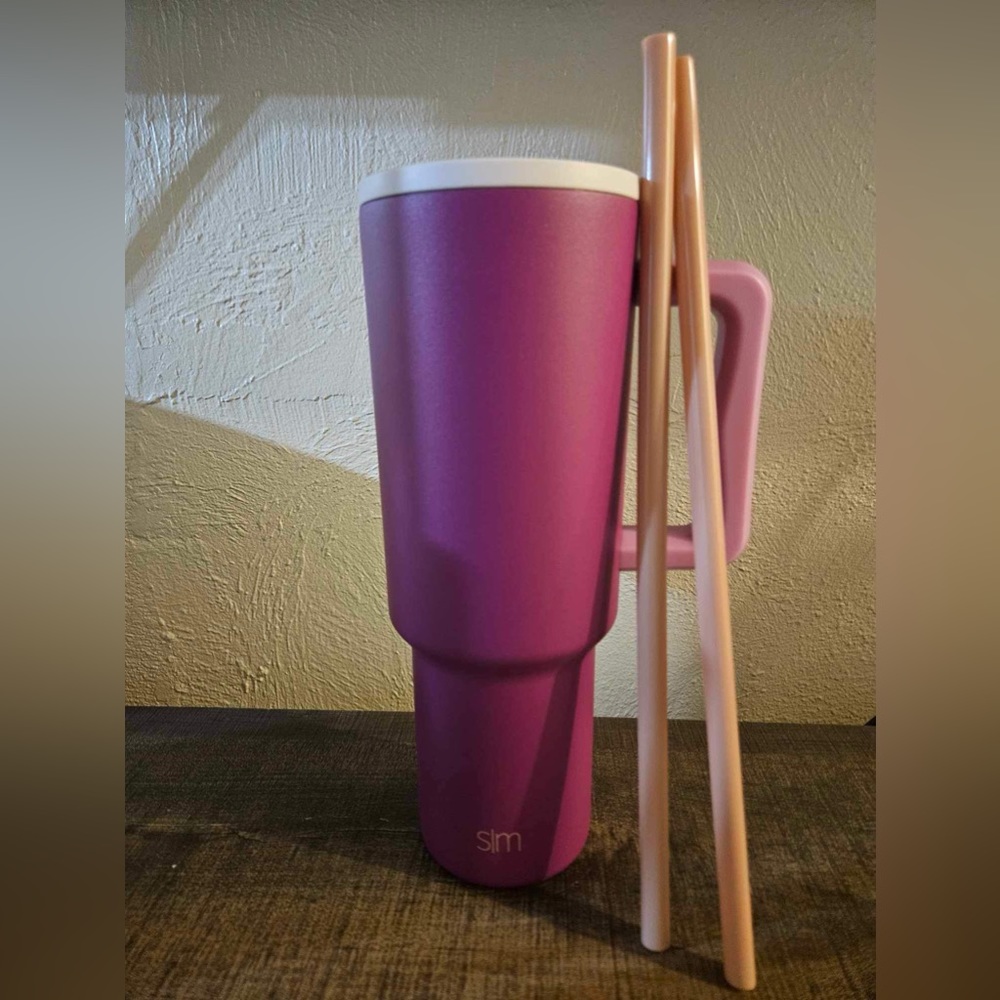 💥SALE! Simple Modern 40oz Trek - Purple